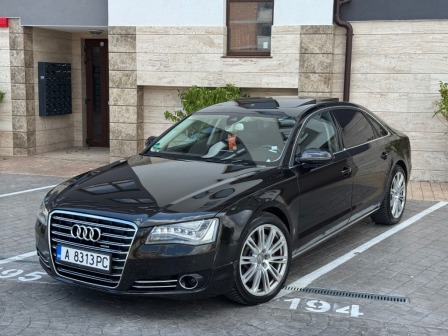 Audi A8 4.2