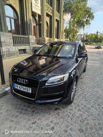 Audi Q7 3000