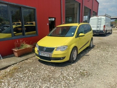 VW Touran 1,6i, ГАЗ