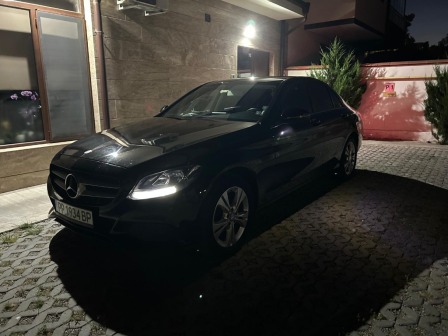 Mercedes-Benz C 180