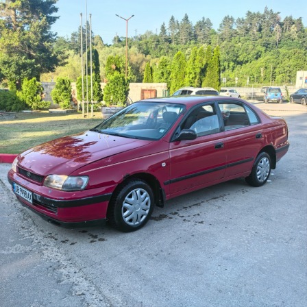 Toyota Carina 1.6i