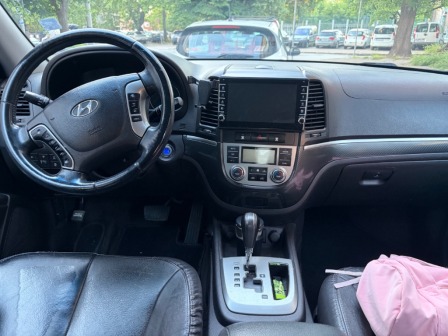 Hyundai Santa Fe 2.2 197 коня