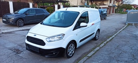 Ford Courier 1,5 Е5б