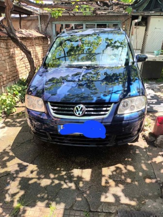 VW Touran 1.6 FSI
