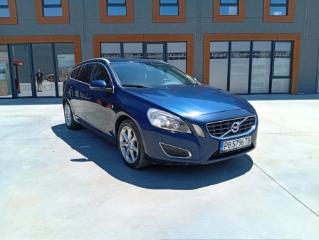 Volvo V60 2.0 D4