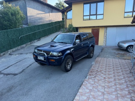 Mitsubishi Pajero Sport 2.5Tdi