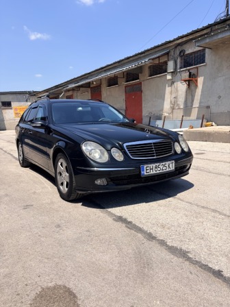 Mercedes-Benz E 270 2.7