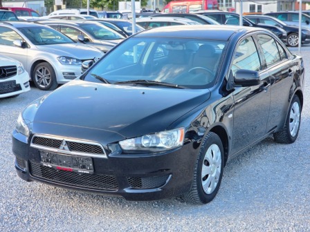 Mitsubishi Lancer 1.8 i Автомат