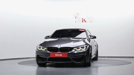 BMW M4 COMPETITION