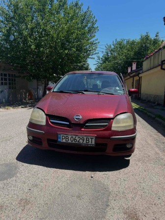 Nissan Almera Tino 2,2 dci
