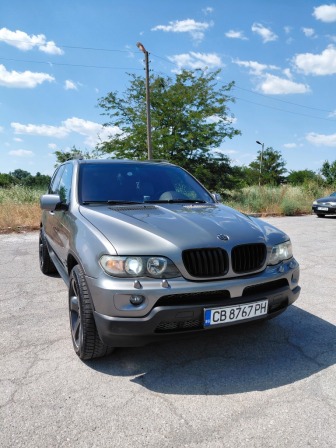 BMW X5 4.4