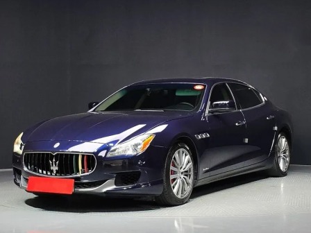 Maserati Quattroporte