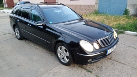 Mercedes-Benz E 280 V6 AVANT-GARDE