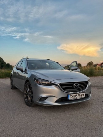 Mazda 6 4x4 CarPlay