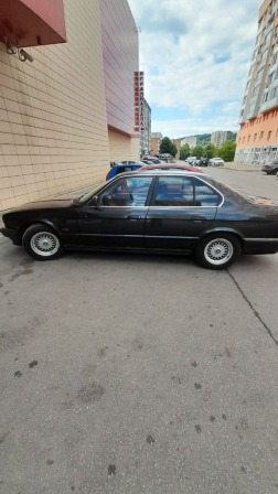 BMW 520 BMW E34 520i