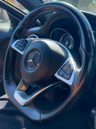 Mercedes-Benz GLA GLA200D