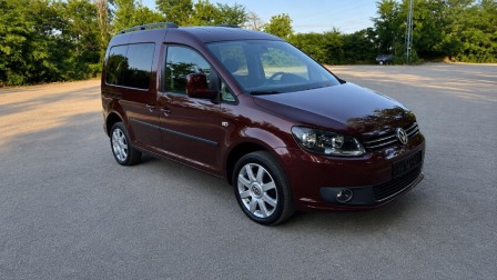 VW Caddy 2,0 tdi 4x4