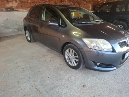 Toyota Auris 2.0