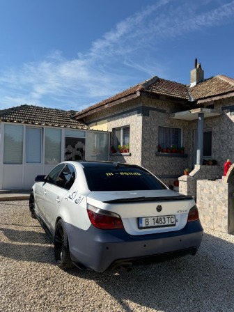 BMW 530 3.0d 330hp