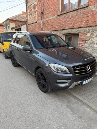 Mercedes-Benz ML 250