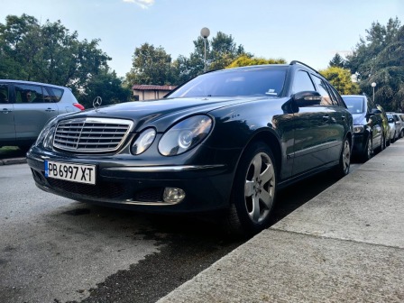 Mercedes-Benz E 270 E270CDI