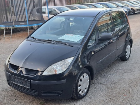 Mitsubishi Colt 1,3 климатик