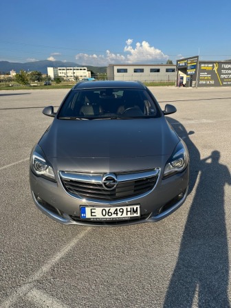 Opel Insignia 1,6