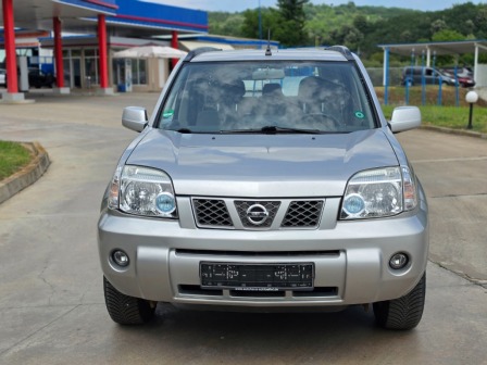 Nissan X-Trail 2.0i - КЛИМАТИК