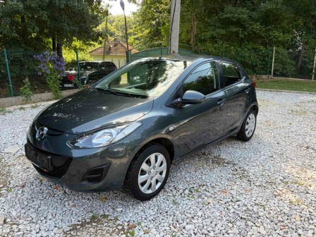 Mazda 2 1.3i