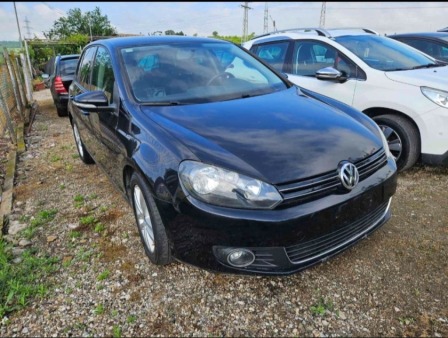 VW Golf 2.0tdi