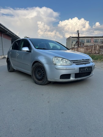 VW Golf 1.9tdi 105