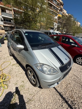 Mercedes-Benz A 180 А180д /Автомати