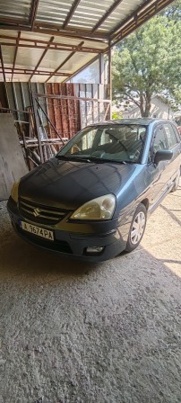 Suzuki Liana