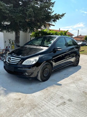 Mercedes-Benz B 150