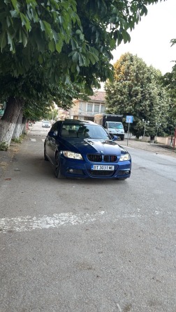 BMW 320 320i