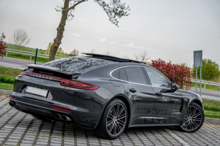 Porsche Panamera 2.9*440hp*CHRON