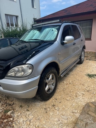 Mercedes-Benz ML 270 2.7cdi