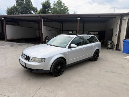 Audi A4 Avant 3.0i QUATTRO