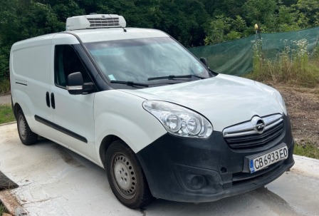Opel Combo 1.4T Хладилен