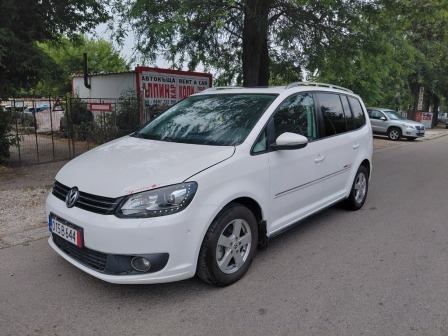VW Touran Лед-Панорама