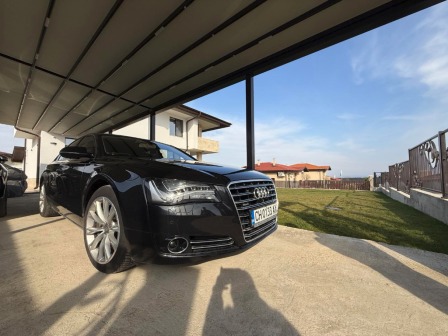 Audi A8 4,2 Design Sele