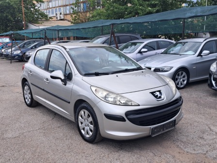 Peugeot 207 1,4i 74kc.