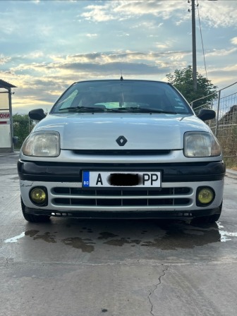 Renault Clio 1.9