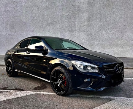 Mercedes-Benz CLA 200