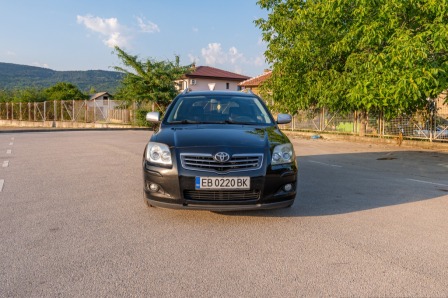 Toyota Avensis 2.2 D-CAT