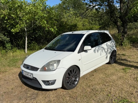 Ford Fiesta 150 ST