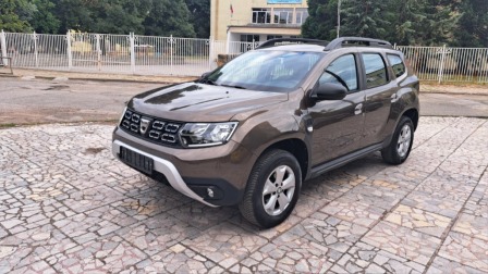 Dacia Duster 1.6i ГАЗ