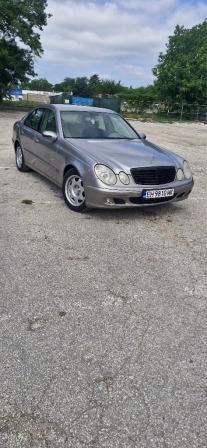 Mercedes-Benz E 220 2.2