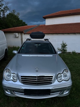 Mercedes-Benz 320 3.2