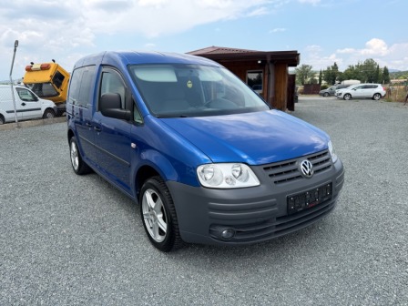 VW Caddy Life 2.0i 7 места